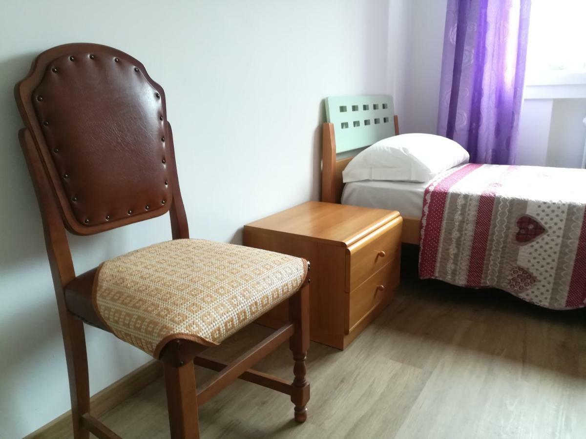 Single Room,856572014:JPEG