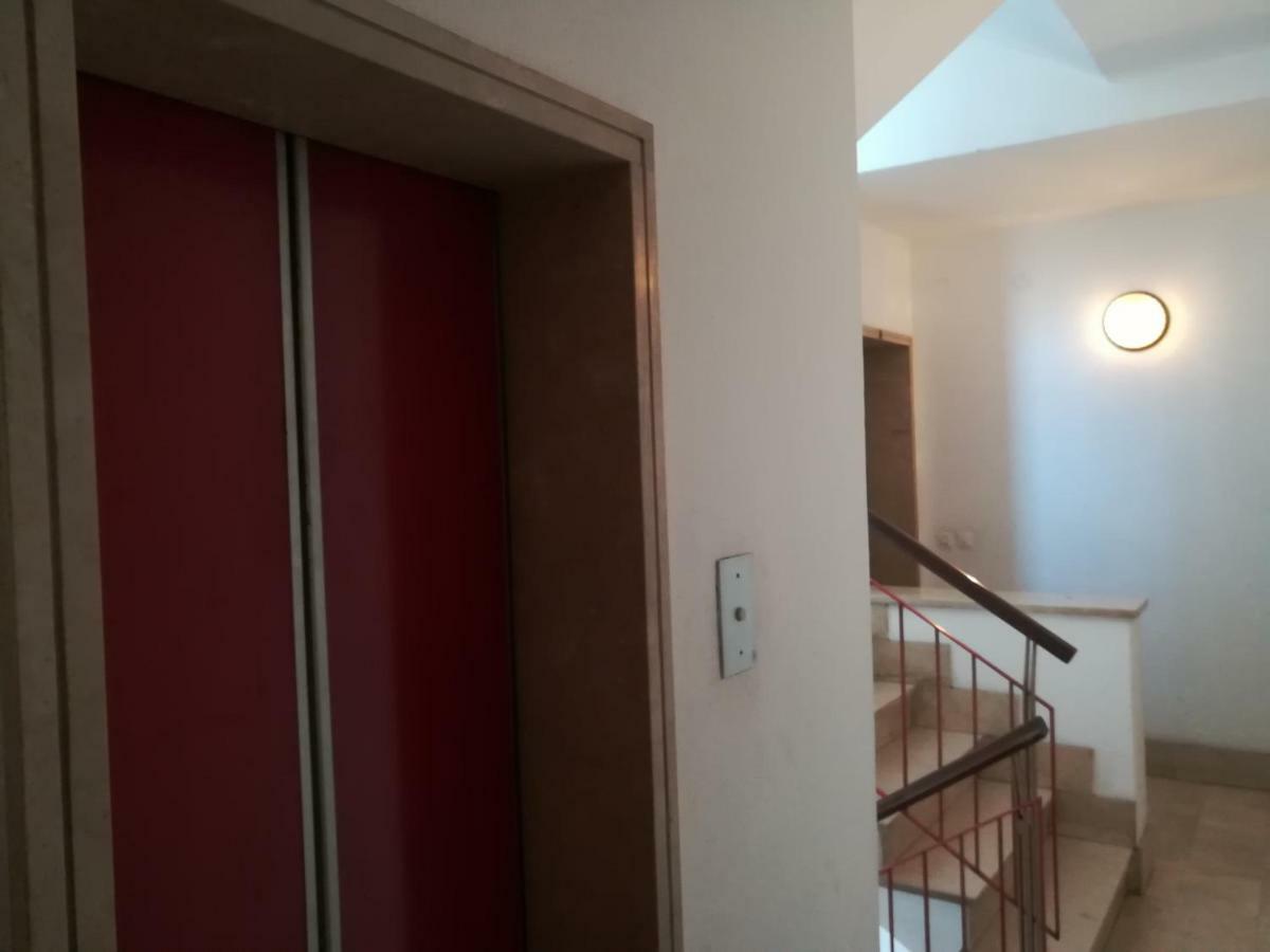 Basic Triple Room,857099681:JPEG